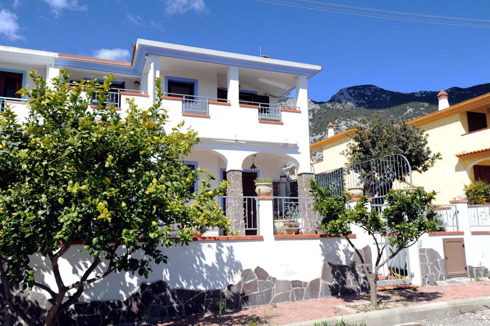 Suite Torrigiani Cala Gonone Exterior photo